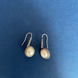 David Yurman Twisted Silver Earrings with White Pearl